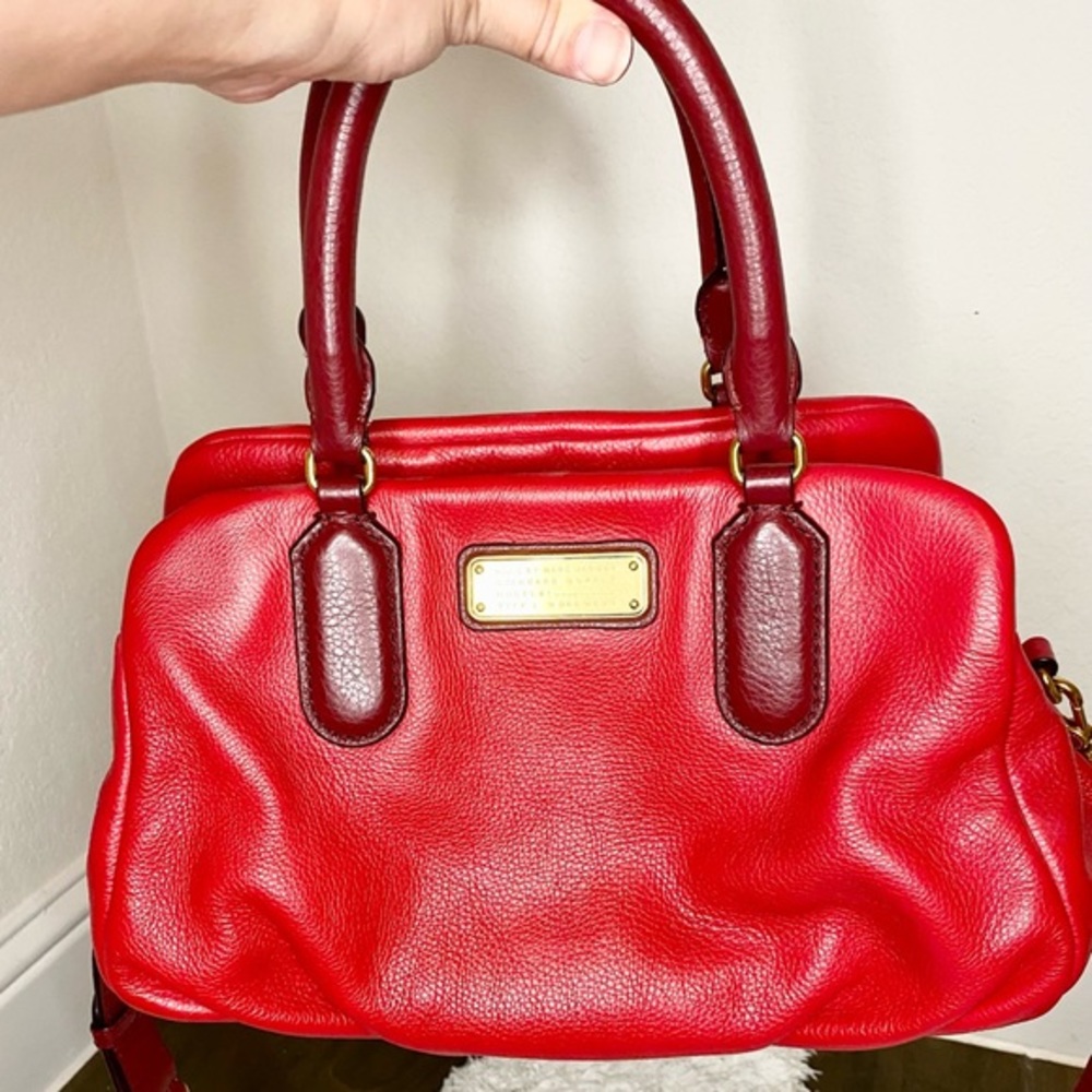 Marc by Marc Jacobs New Q Baby Groove